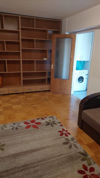 Crangasi, Metrou, Constructorilor,