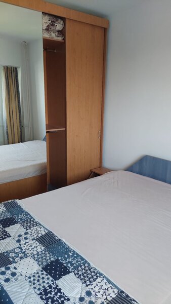 Crangasi, Metrou, Constructorilor,